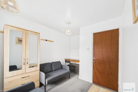 CAM03394G0-PR0374...