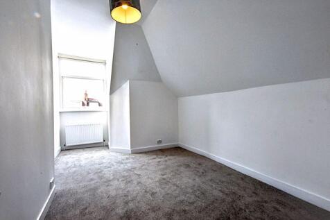 Top Floor Bedroom 