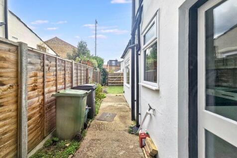 Garden Side Access