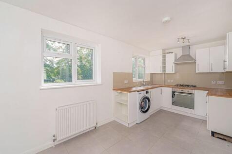 Eat-In Kitchen