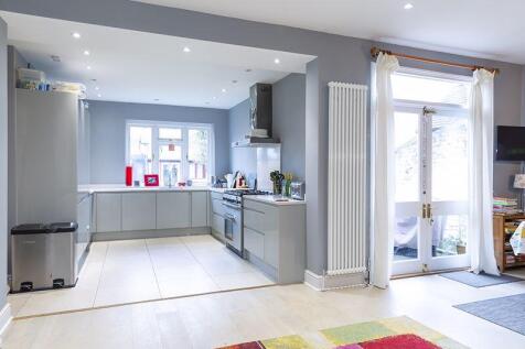 Kitchen Dining Area