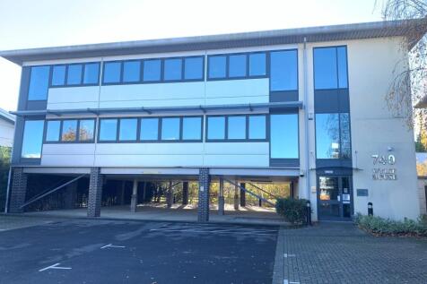 PHOTO 1  740 Ampress Lane Lymington  external.jp