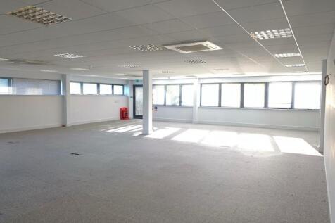 PHOTO 4  740 Ampress Lane Lymington  interior.jp