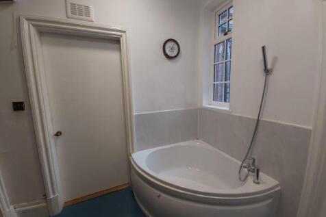 First Floor Bathroom