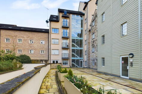Property Image 11