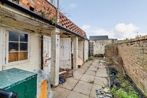 Property Image 38