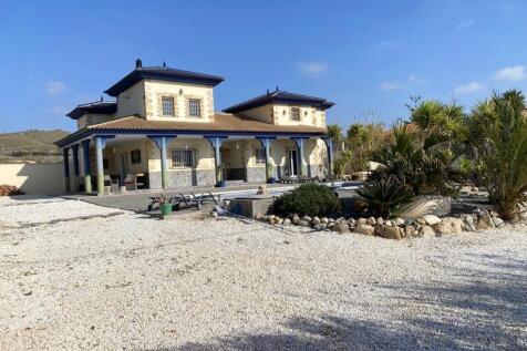 Property Image 38