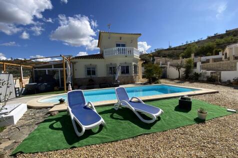 Property Image 8