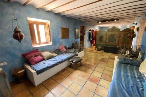 Property Image 11