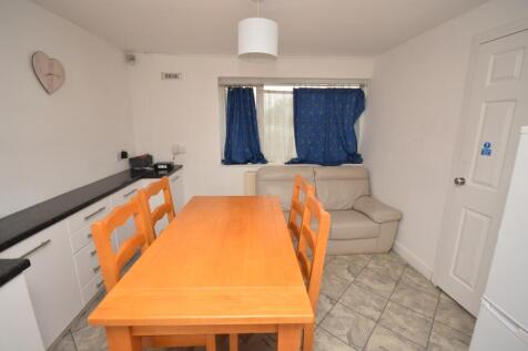 Kitchen/Lounge