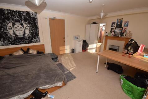 Middle Floor Bedroom