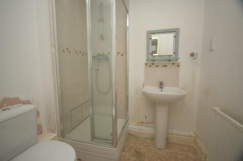 Master En Suite Bathroom