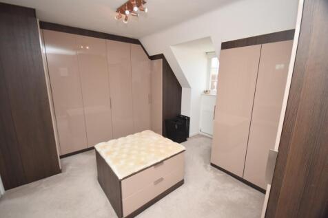 Top Floor Master Wardrobe