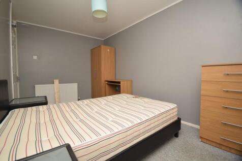 Upstairs Bedroom 5