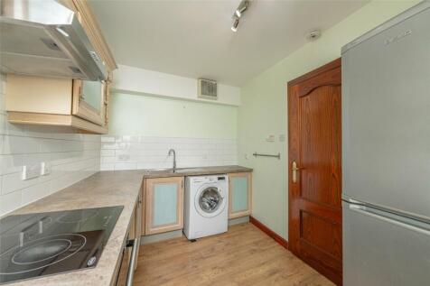 Kitchen Alt
