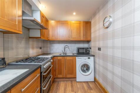 Kitchen Alt