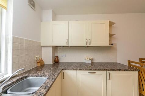 Kitchen Alt