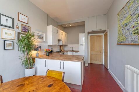 Kitchen Alt