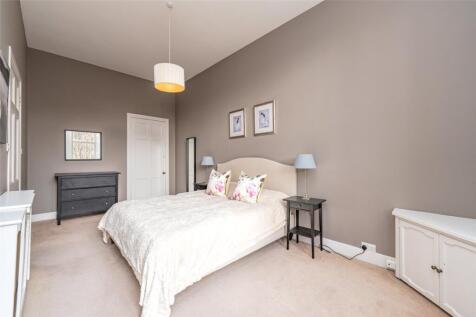 Bedroom 1 Alt