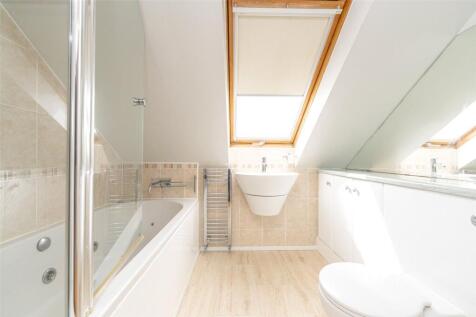 En Suite Bathroom
