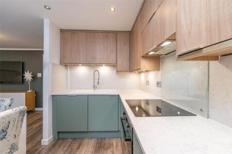 Kitchen Alt