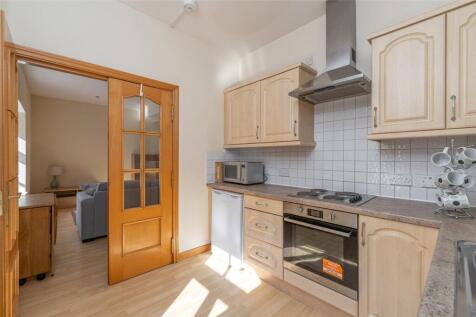 Kitchen Alt