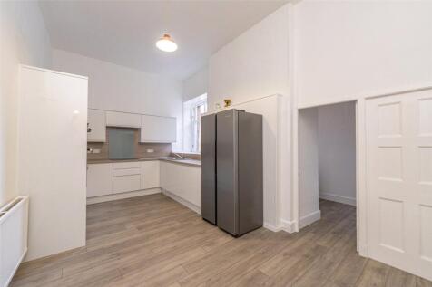 Dining Kitchen Alt