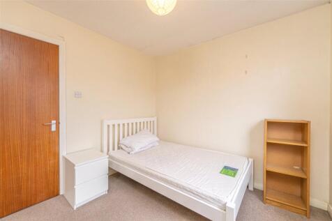 Bedroom 2 Alt
