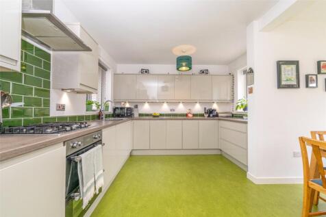 Dining Kitchen Alt