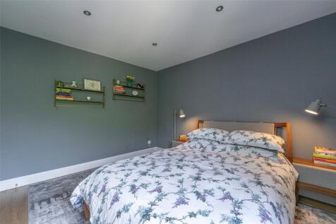 Bedroom 1 Alt