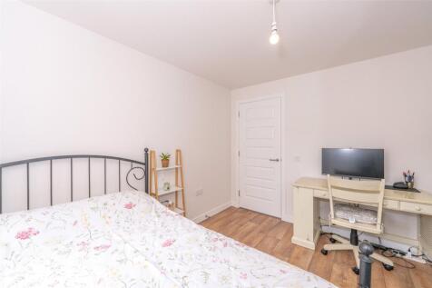 Bedroom 2 Alt