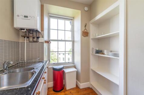 Kitchen Alt