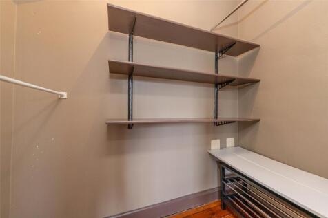 Walk-In Wardrobe