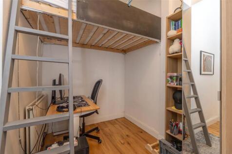 Boxroom Alt