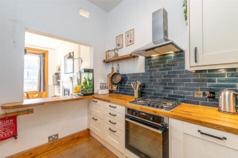 Kitchen Alt
