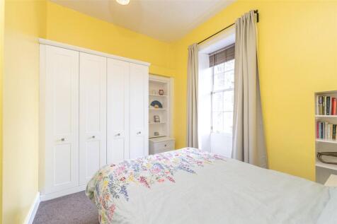 Bedroom 1 Alt