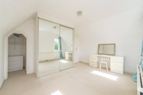 Bedroom 1 Alt