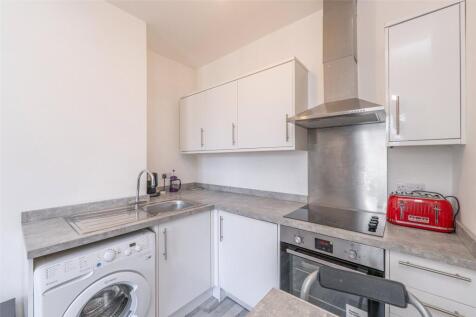Kitchen Alt