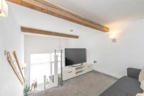 Lounge Mezzanine