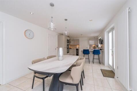 Kitchen/Diner Alt