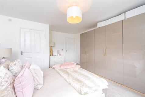 Bedroom 1 Alt