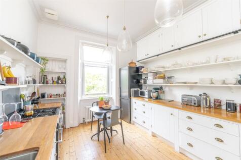 Kitchen Alt