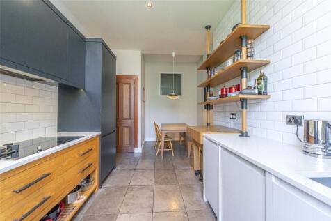 Kitchen Alt