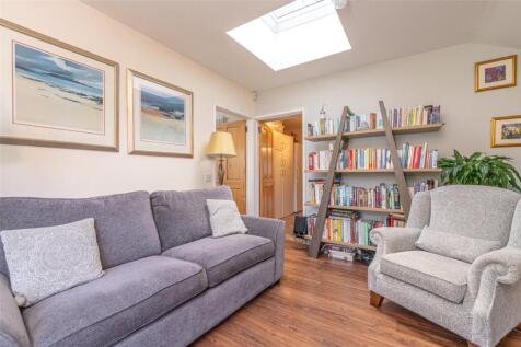 Family Room Alt