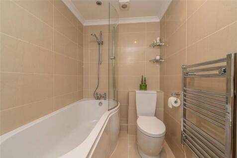 En Suite Bathroom