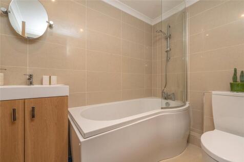 En Suite Bathroom