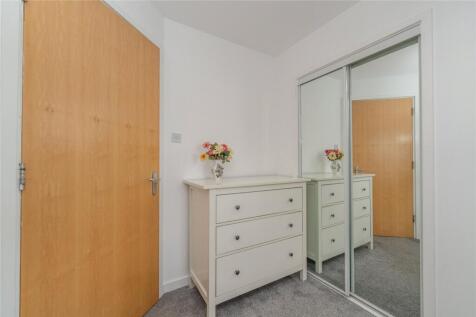 Bedroom 1 Alt