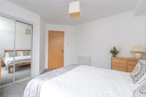 Bedrooom 2 Alt