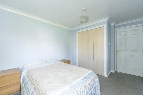 Bedroom 1 Alt