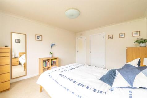 Bedroom 1 Alt